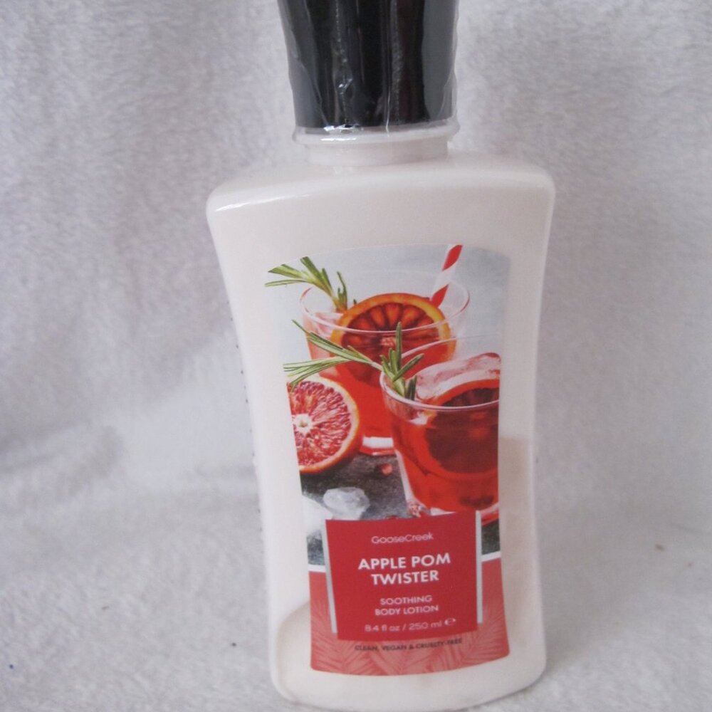 NEW - Goose Creek Apple Pom Twister Lotion
